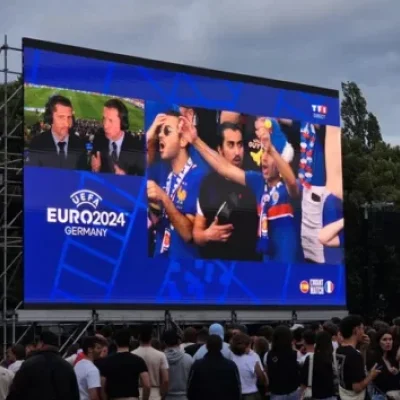 Location écran LED extérieur