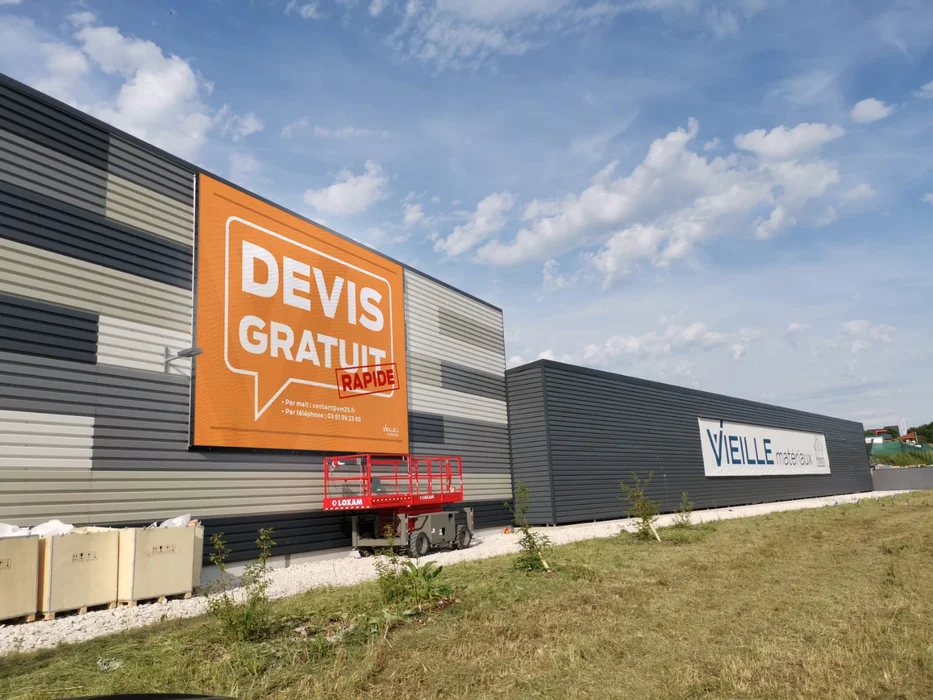 Écran LED Extérieur 30 Enseigne numérique