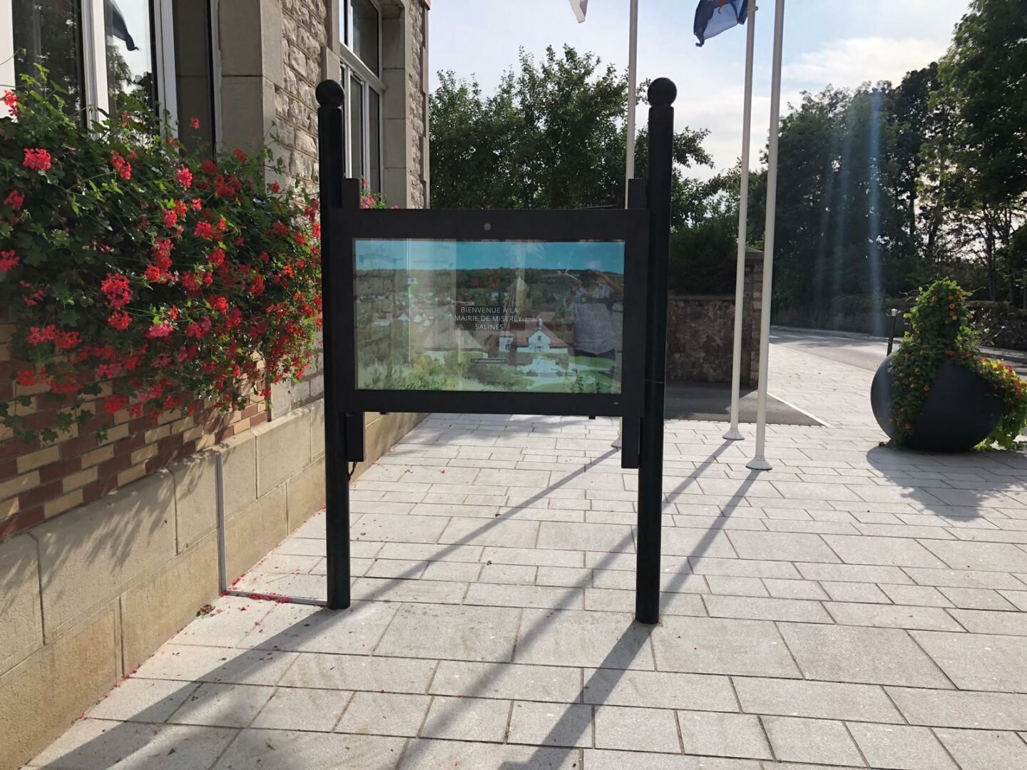 Écran extérieur pour Mairie