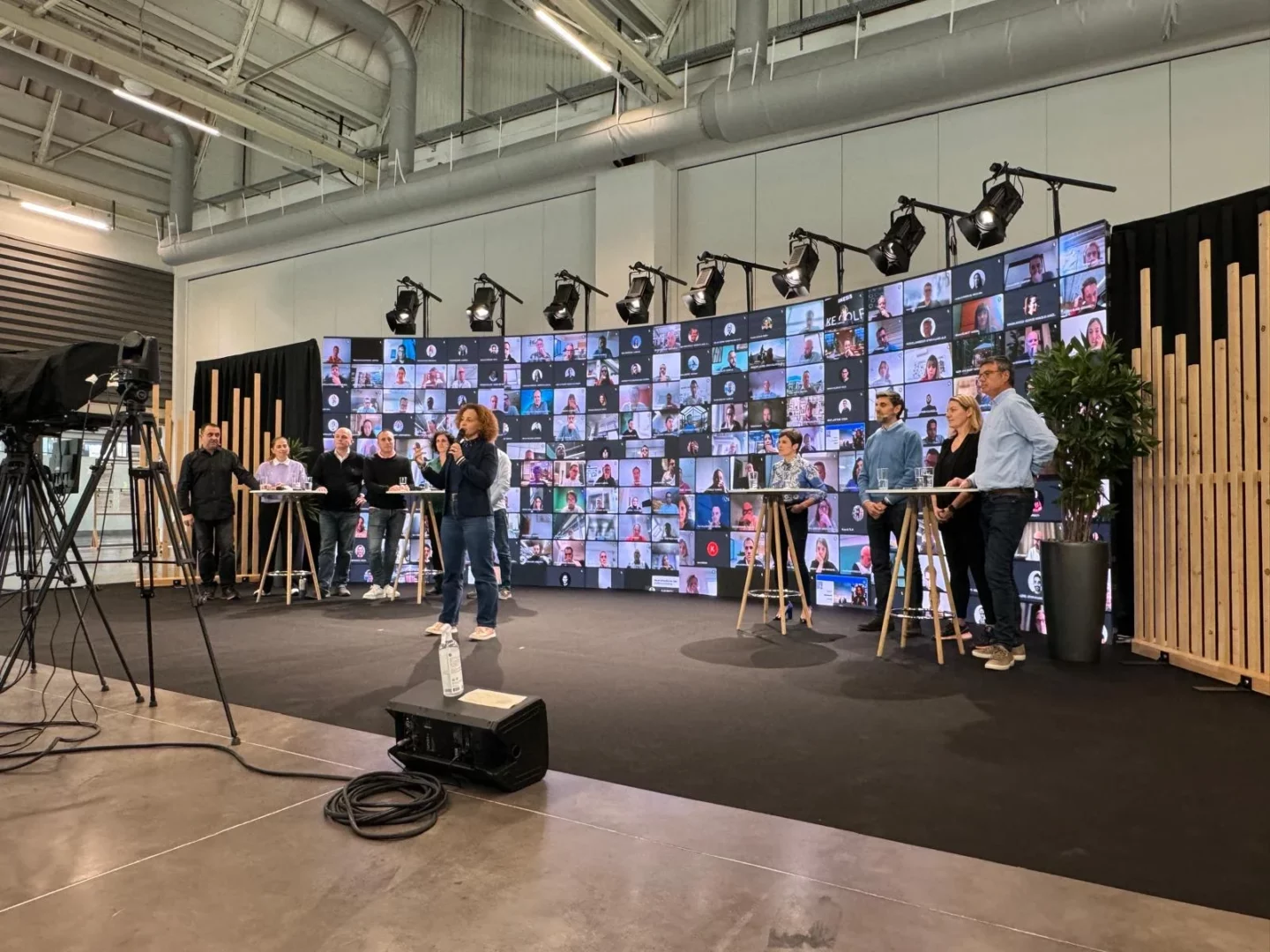 Réalisation évènementielle 55 Mur d'image Decathlon