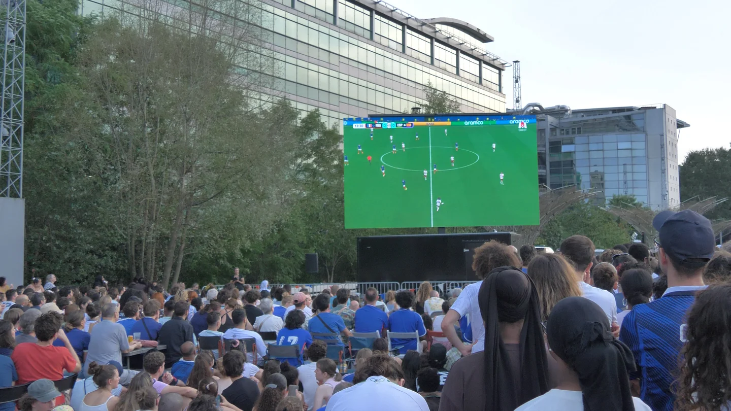 Location d'écran géant LED pour la Ville de Pantin demi-finale Coupe du Monde 2026 1 Location d'écran géant LED pour la Ville de Pantin demi-finale Coupe du Monde 2026